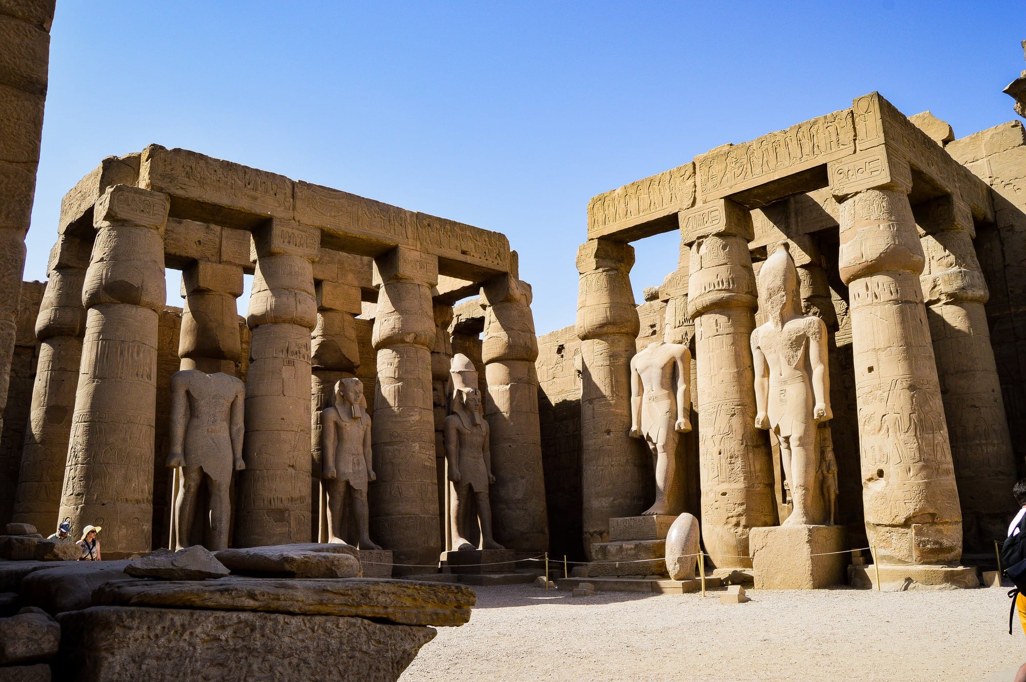 closeup shot luxor temple egypt - Reçete Haber