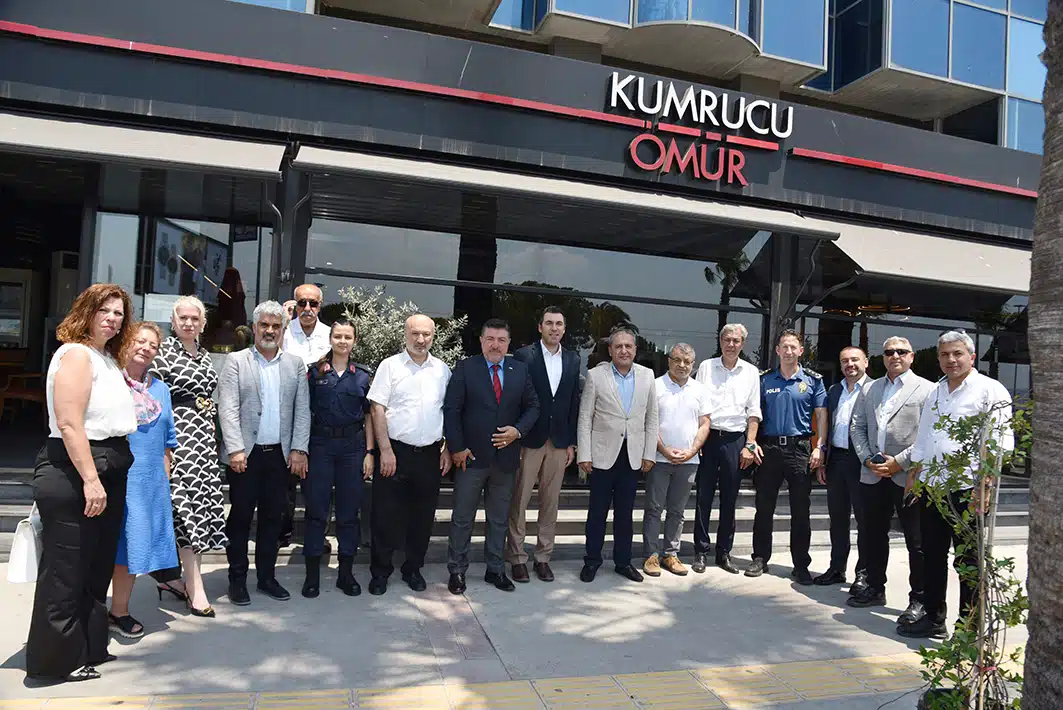 Dr. Benli’ye veda yemeği